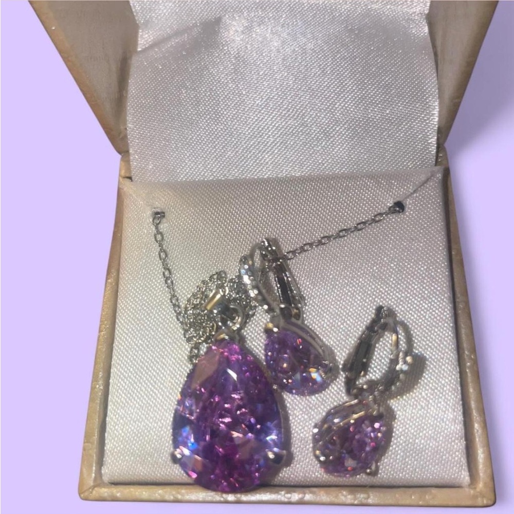 Amethyst Teardrop Necklace & Matching Earrings